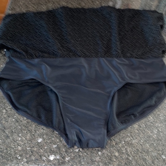 Catalina Black Lace Skirt Swim Bottom - Picture 3 of 4